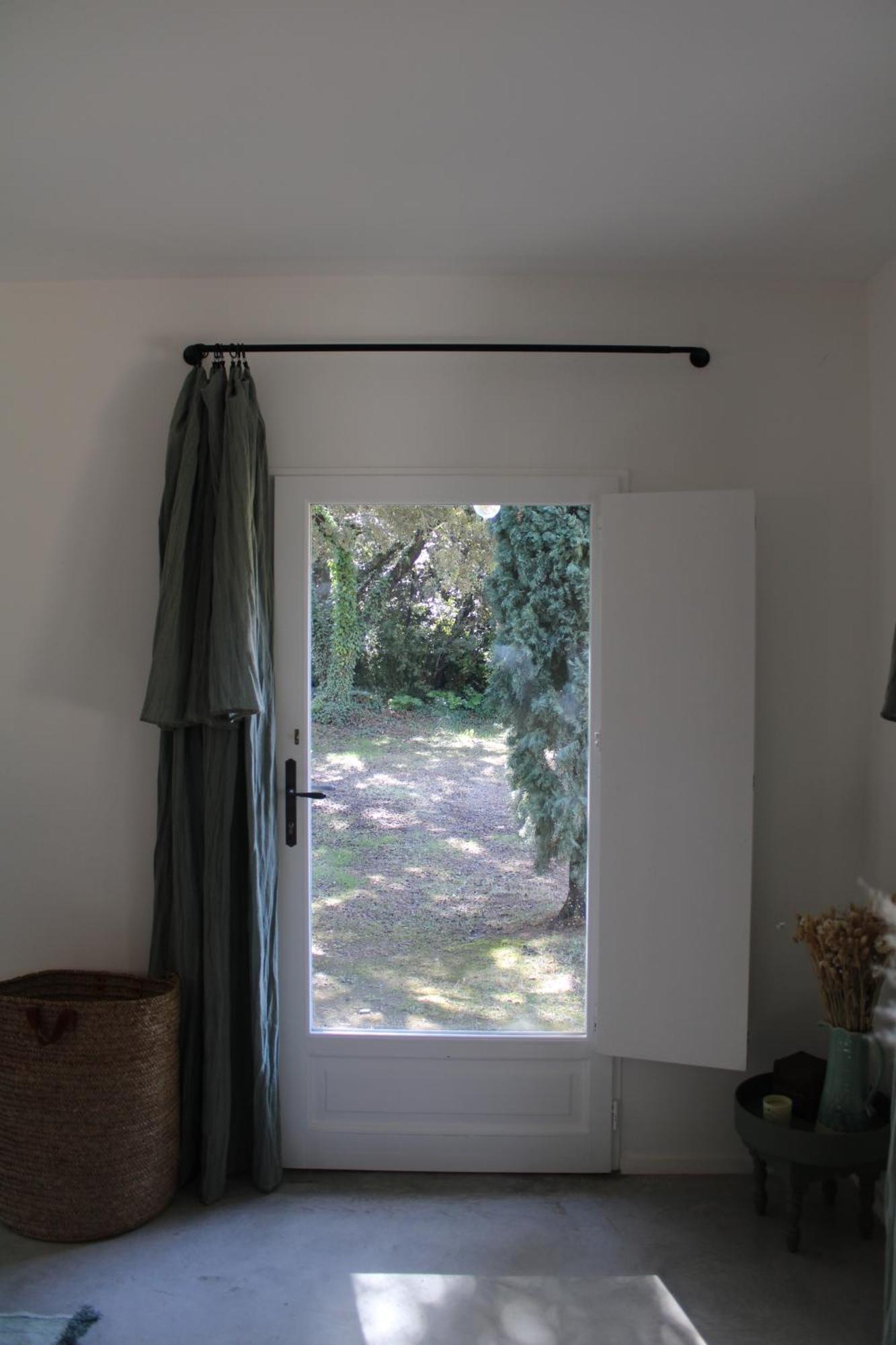 Eygalières Maison Les Chenes מראה חיצוני תמונה